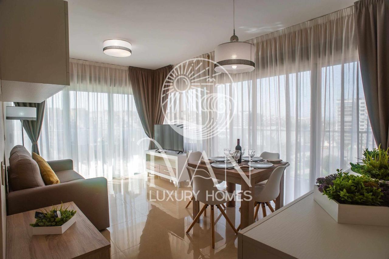 Casa Munteanu Ivan Luxury Homes 6ªpta Norte 1ªlinea オロペサ・デル・マール エクステリア 写真