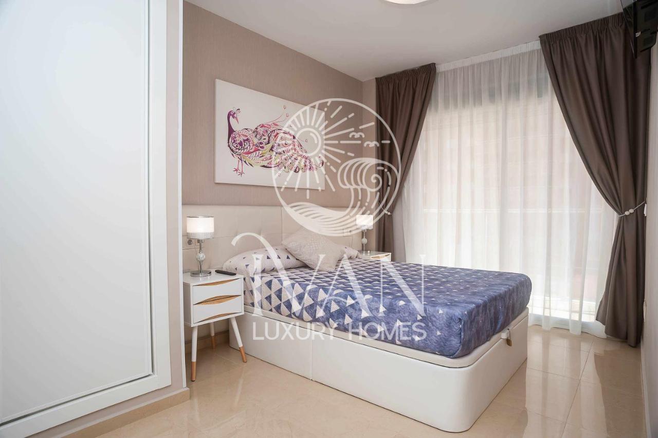 Casa Munteanu Ivan Luxury Homes 6ªpta Norte 1ªlinea オロペサ・デル・マール エクステリア 写真